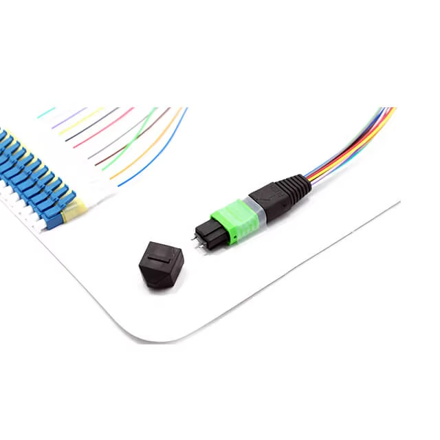 12 Cores MTP Male- LC Fanout 0.9mm 30cm Fiber Optic Patch Cord  Trunk Cable